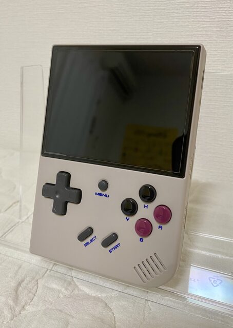 ゲーム機本体正面