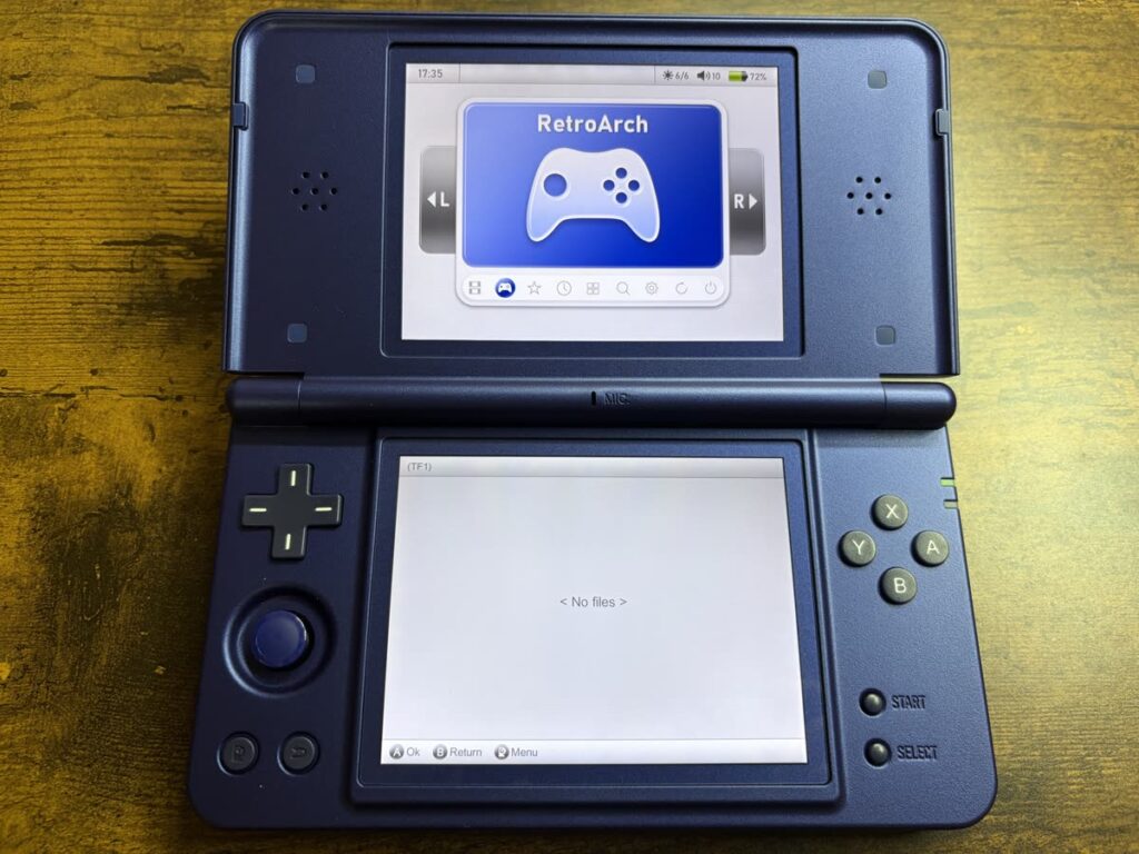 RG DS Plusのメニュー画面「RetroArch」